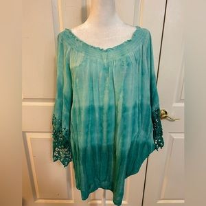 Avenue boho aqua green tunic with lace, size 18/20